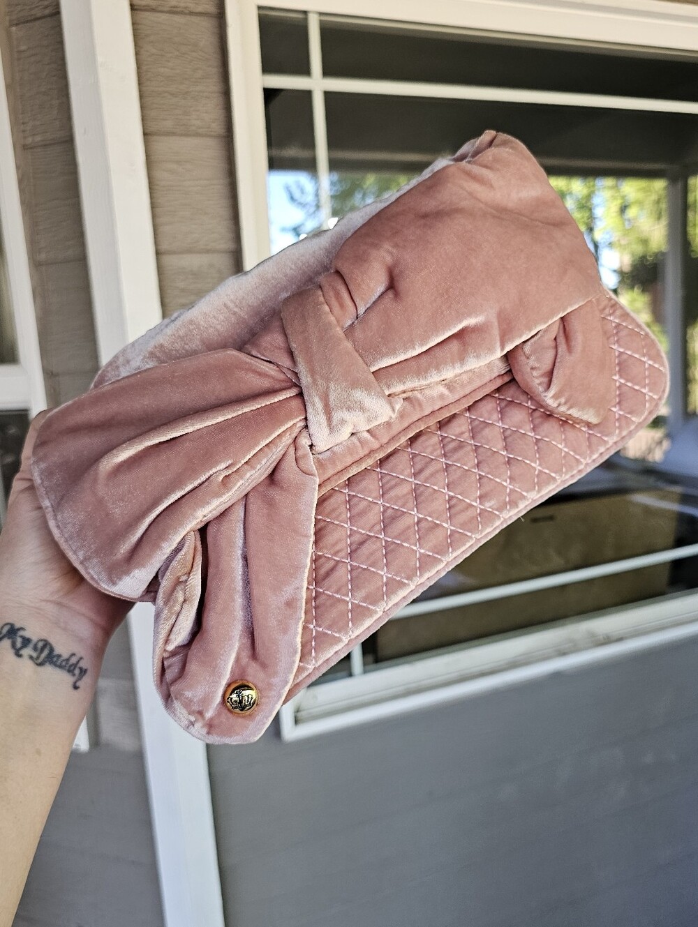 Vintage Juicy Couture "Tied with a Bow" Large Velvet Clutch - MSRP $198 - Picture 14 of 16